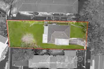 5 Salisbury Road, Birkdale