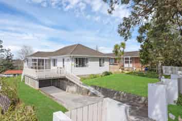 5 Salisbury Road, Birkdale