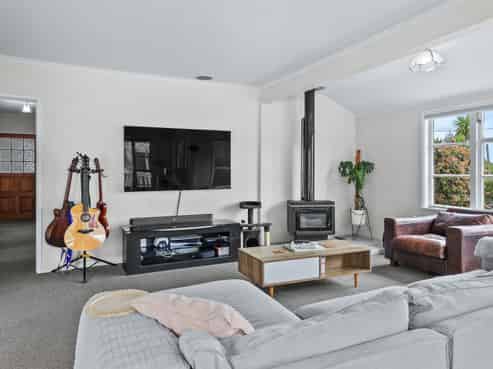 105 Cook Street, Thames