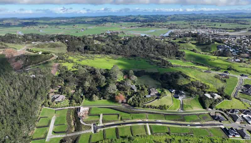 2-17,19-26 46 Urumaraki Avenue, Helensville