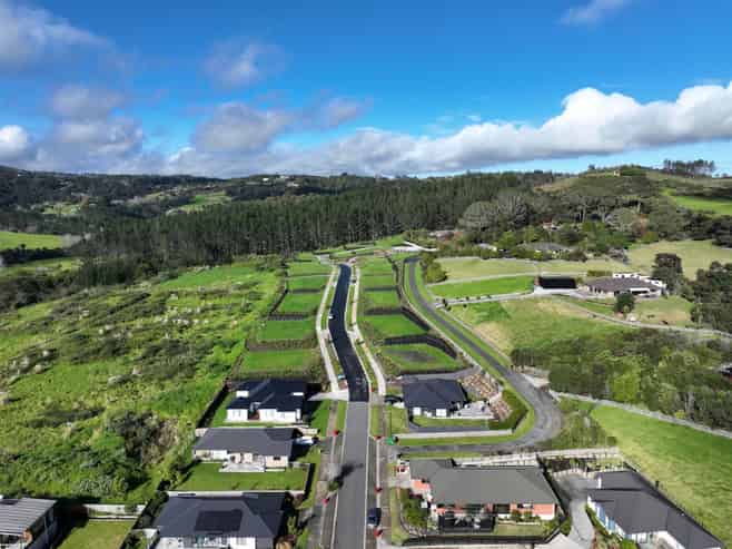 2-17,19-26 46 Urumaraki Avenue, Helensville