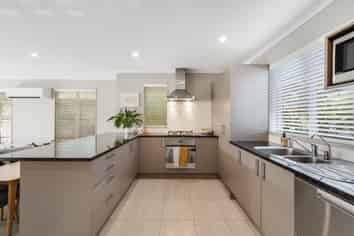 131 Baverstock Road, Flat Bush