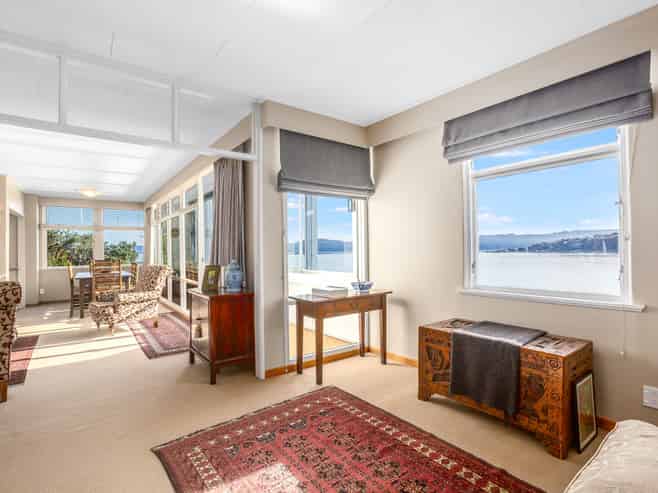 3/4 Gill Road, Lowry Bay, Eastbourne