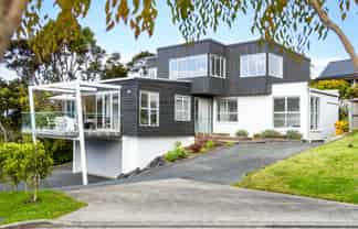 6 Wendy Hood Way, Snells Beach