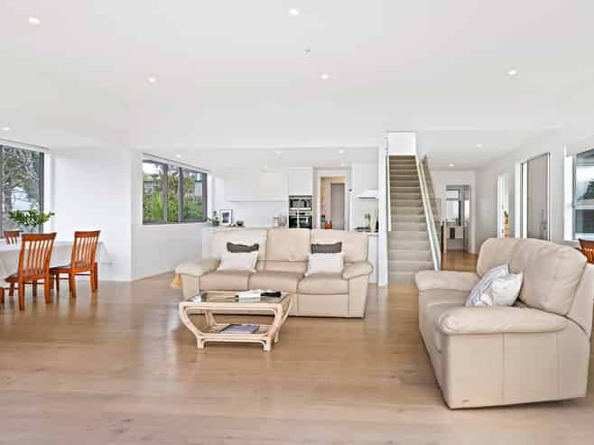 6 Wendy Hood Way, Snells Beach