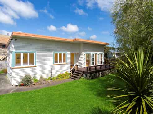 36A Parakai Avenue, Parakai