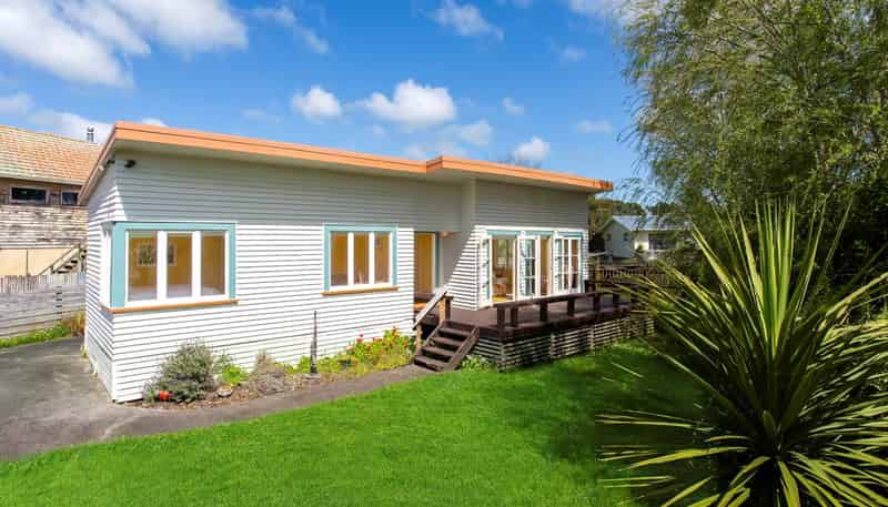 36a Parakai Avenue, Helensville