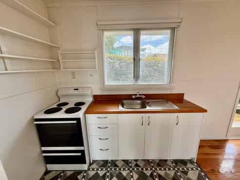 2/17 Pukerangi Crescent, Ellerslie