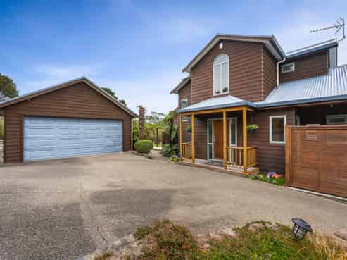 40 Lonely Track Road, Albany