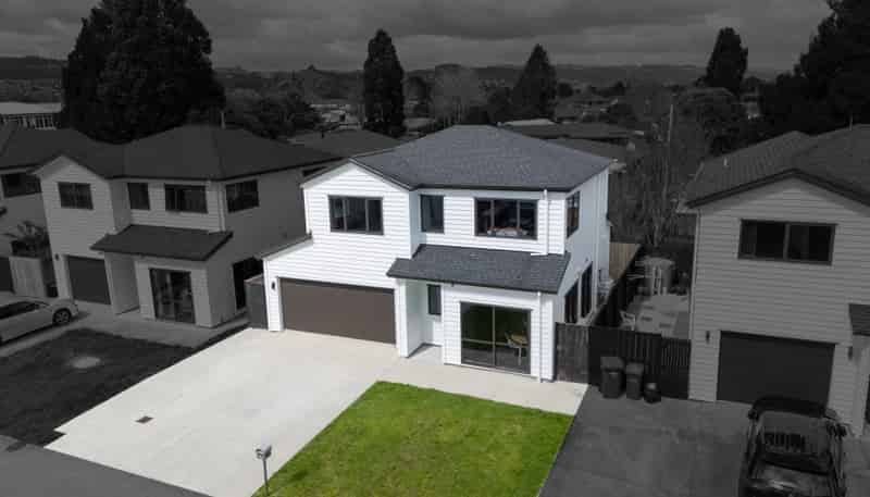 9 Nagra Lane, Papakura