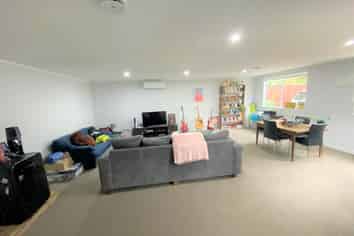 26A Wirihana Road, Titirangi
