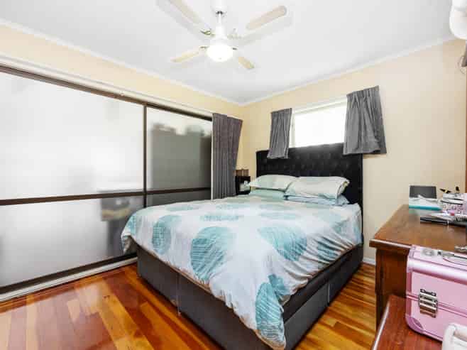 13B James Road, Manurewa