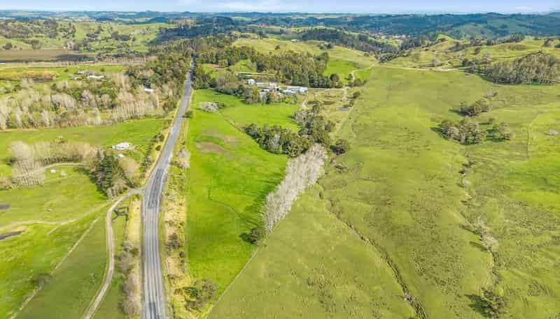 1638 State Hwy 12, Paparoa