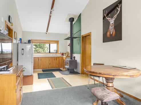 302 Beaconsfield Road, Fairview