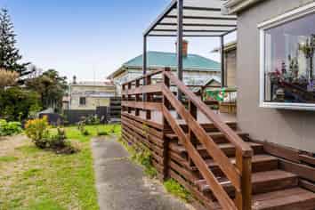 30 Leicester Street, Patea