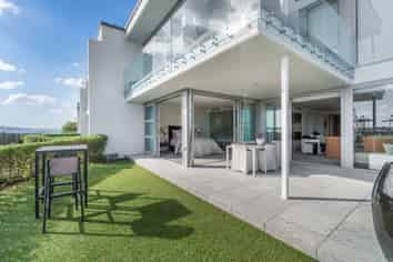 2D/154 St Stephens Avenue, Parnell