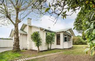 4 Rainforth Street, Roslyn