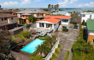 705 Richardson Road, Mount Roskill
