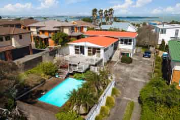 705 Richardson Road, Mount Roskill
