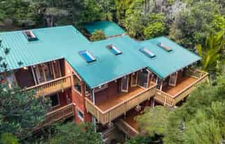 191 Scenic Drive, Titirangi