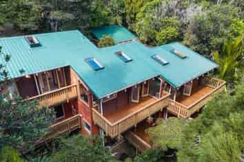 191 Scenic Drive, Titirangi