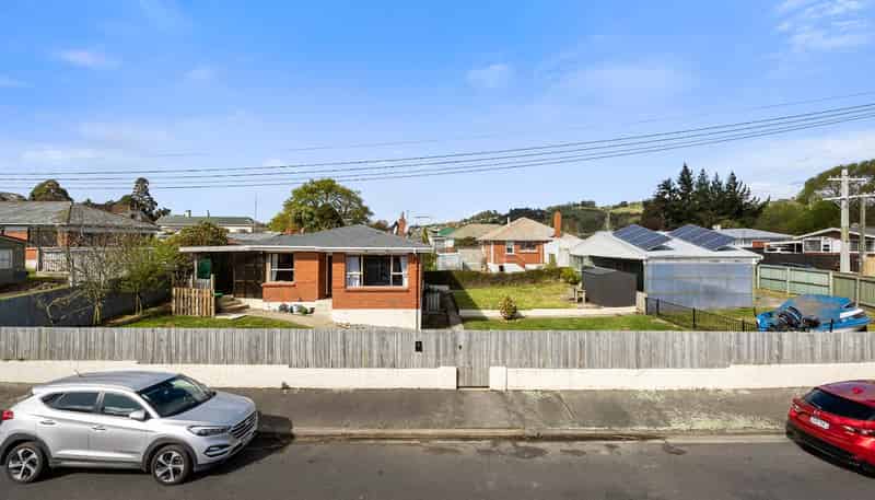 2 Pottinger Street, Green Island