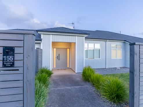155 Guildford Drive, Paraparaumu Beach