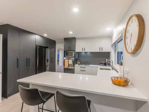 155 Guildford Drive, Paraparaumu Beach