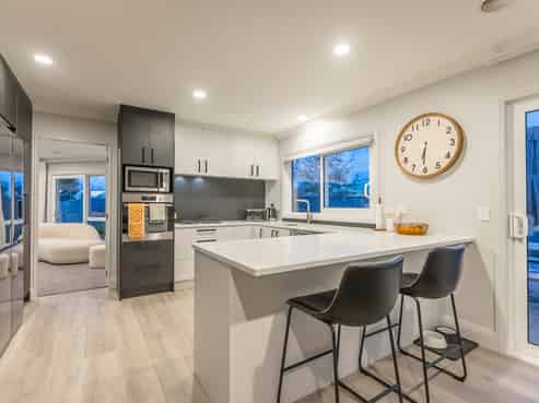 155 Guildford Drive, Paraparaumu Beach