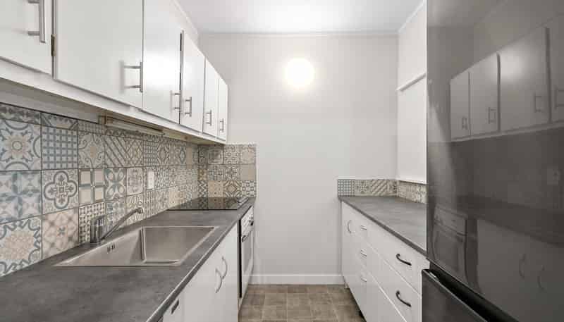 13/70 Hobson Street, Thorndon