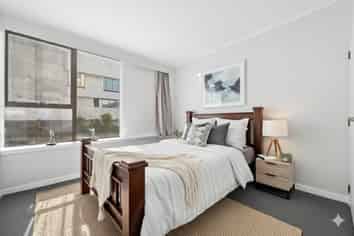 13/70 Hobson Street, Thorndon