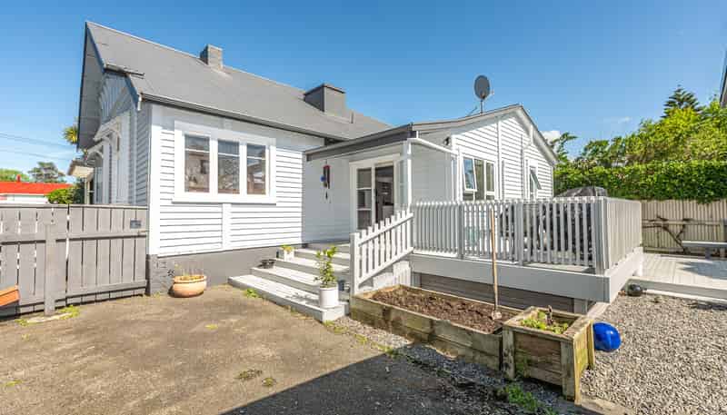 2 Gonville Avenue, Gonville