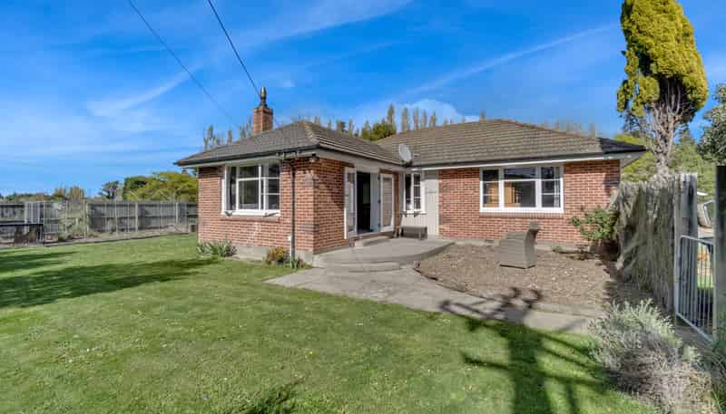 2 Ashworths Road, Amberley