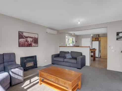 2 Ashworths Road, Amberley