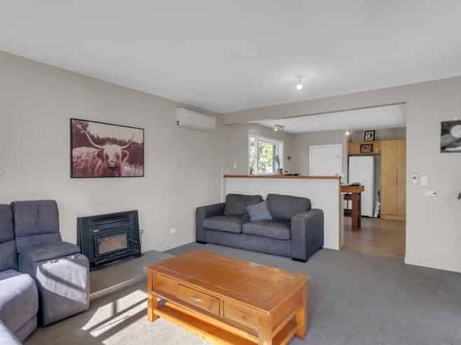 2 Ashworths Road, Amberley
