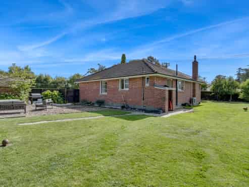 2 Ashworths Road, Amberley