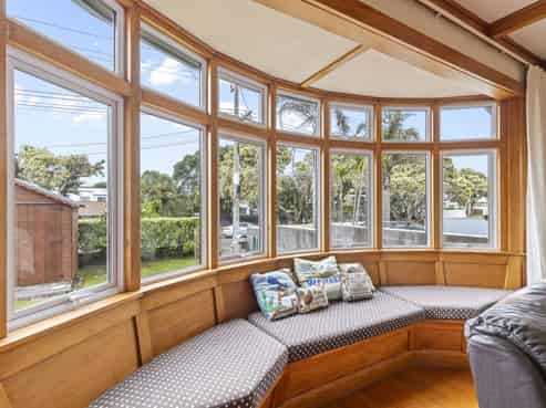 25 McLean Street, Strandon