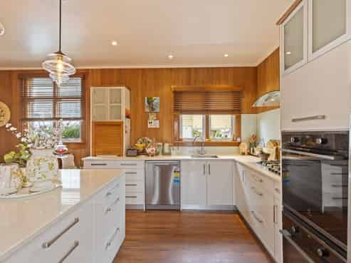 25 McLean Street, Strandon