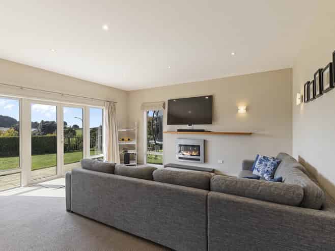 10 Sampson Avenue, Waiwhakaiho