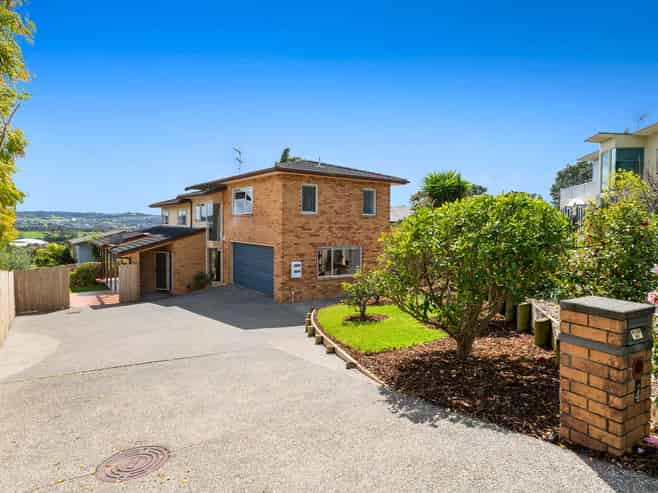 4 Totara Views Drive, Red Beach