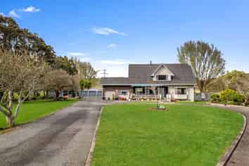 520 Number 3 Line, Okoia