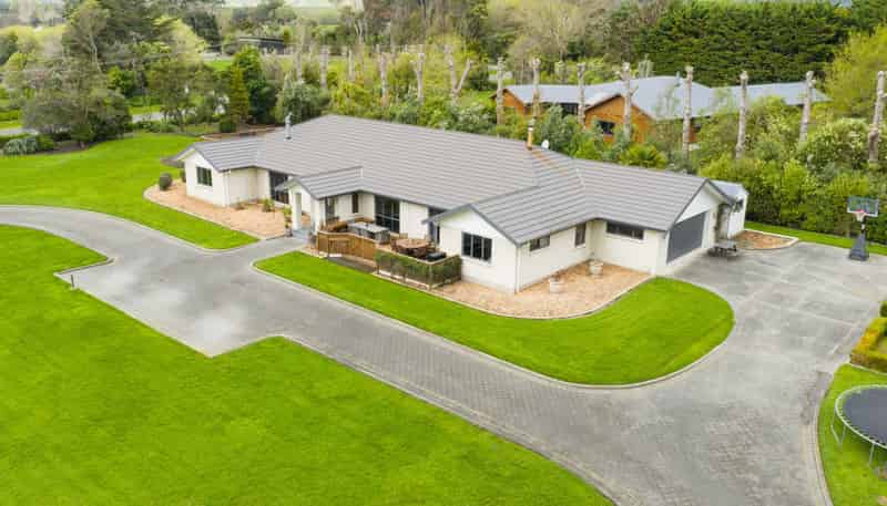 294 Polson Hill Drive, Aokautere