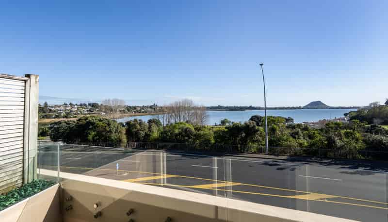 6/29 Accadia Lane (Chadderton Apartments), Avenues