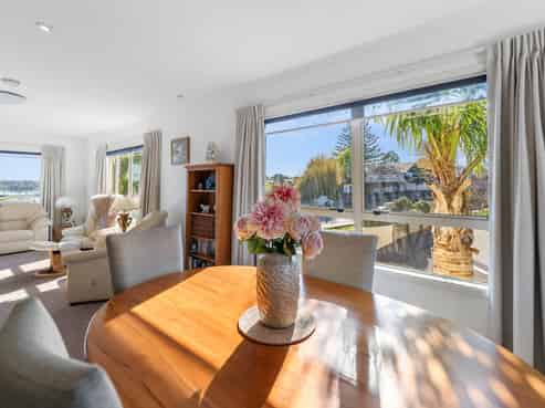 6/29 Accadia Lane (Chadderton Apartments), Avenues