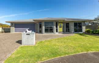 43 Kakaho Drive, Tawhero