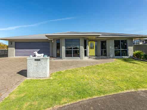43 Kakaho Drive, Tawhero
