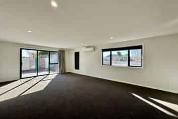 136 Grove Street, Tinwald