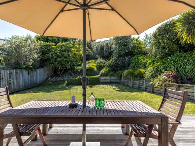 7 Tetley Road, Surfdale