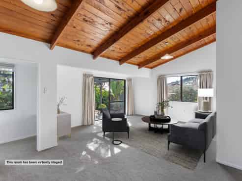 14 Poneke Drive, Waikanae