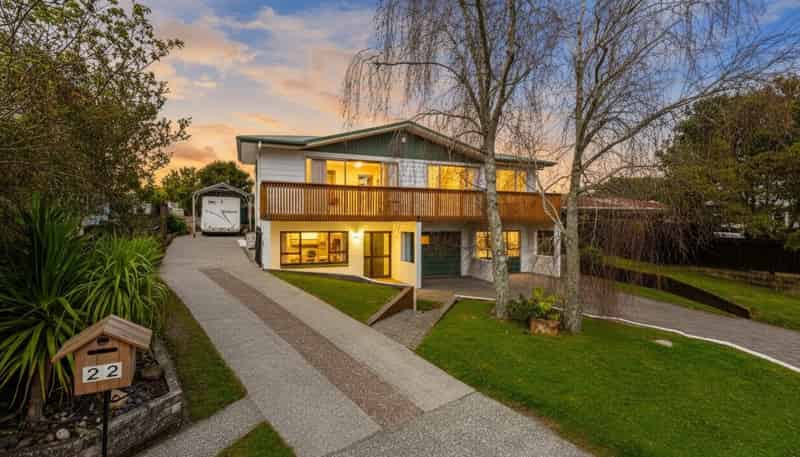 22 Tatariki Street, Rosehill